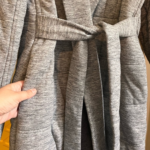 Club Monaco Quilted Blanket Coat - Grey - Picture 15 of 16